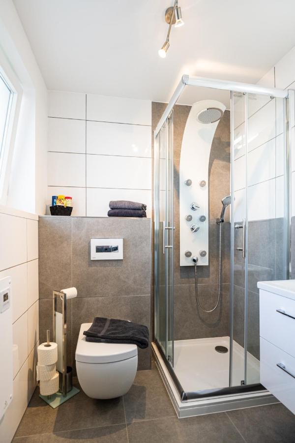 Sonnige Ferienwohnung in Neckarsulm mit Massageliege&WLAN&Parken Exterior foto